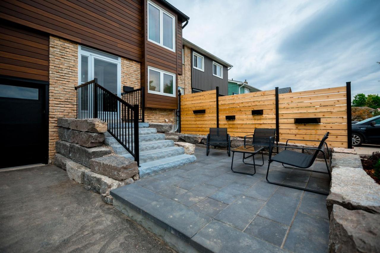 Cosy 3-Bedroom Home In Quiet Cul-De-Sac. Pickering Exterior photo